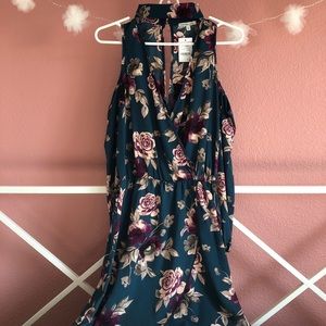 NWT Charlotte Russe Choker Cold Shoulder Dress